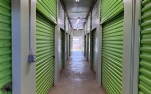 Space Shop Self Storage - Lithonia - Photo 2