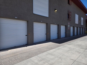 Extra Space Storage - 2096 - Mesa - S Extension Rd - Photo 4