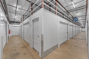 Extra Space Storage - 6738 - Arlington - Mansfield Webb Rd - Photo 5