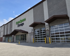 Extra Space Storage - 6745 - Naperville - Forgue Dr