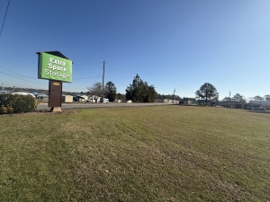 Extra Space Storage - 6735 - Warner Robins - Moody Rd