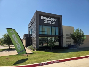 Extra Space Storage - 2248 - Denton - E Sherman Dr