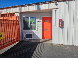 Extra Space Storage - 6728 - Henderson - Athol Ave - Photo 3