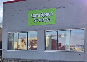Extra Space Storage - 6587 - Newport - E 11th St