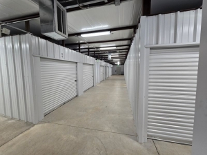 Extra Space Storage - 6770 - Pea Ridge - W Pickens Rd - Photo 3