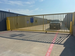 Storage Star Baytown - N. Main Street - Photo 5