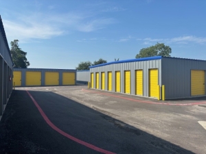 Storage Star Baytown - N. Main Street - Photo 7