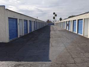 Mesa Desert Storage - Photo 4