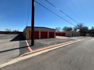 10 Federal Storage - Park Ln - Photo 7