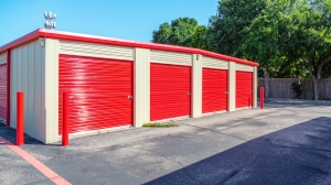 10 Federal Storage - Williams Dr