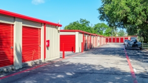 10 Federal Storage - Williams Dr