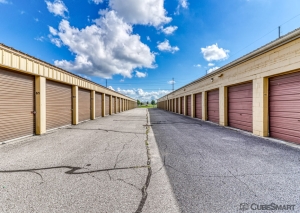 CubeSmart Self Storage IN La Porte E 150 N - Photo 4