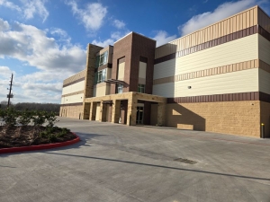Extra Space Storage - 6588 - Manvel - County Road 94 - Photo 3