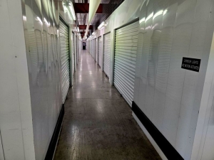 Extra Space Storage - 6771 - Rogers - N 24th St - Photo 4