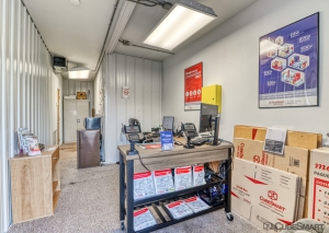 CubeSmart Self Storage IL Crest HIll Cedarwood Dr - Photo 3