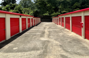 10 Federal Storage - Riverside Dr - Photo 2