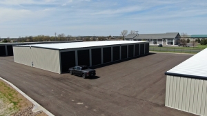 Five Star Storage - 1700 Madison Ave - Photo 2