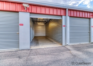 CubeSmart Self Storage - Photo 4