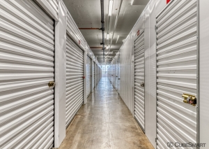 CubeSmart Self Storage - IL Chicago 35th Street - Photo 1