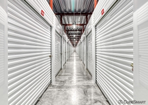CubeSmart Self Storage - IL Wheaton E Roosevelt Road - Photo 5