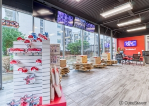 CubeSmart Self Storage - 5505 Maple Avenue - TX - Photo 7