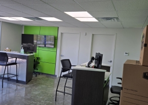 Extra Space Storage - 2214 - Seymour - Commerce Drive - Photo 3