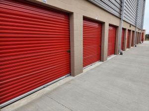 Extra Space Storage - 6393 - Houston - W Hardy Rd - Photo 3