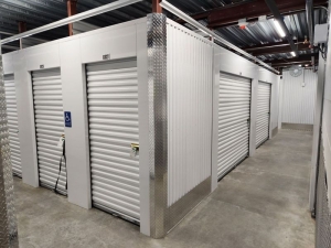 Extra Space Storage - 6393 - Houston - W Hardy Rd - Photo 4