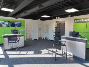 Extra Space Storage - 6541 - Butler - Route 23 - Photo 4