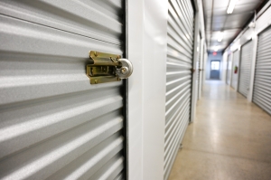 Attic Storage at 20 - Photo 17