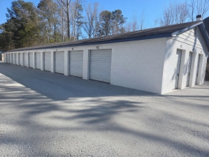 Storage Depot - 103 Bobo Rd - Photo 6