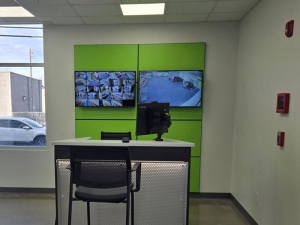 Extra Space Storage - 6029 - Irvington - Chancellor Ave - Photo 6