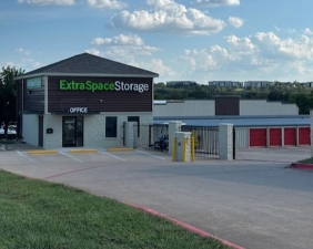 Extra Space Storage - 6787 - Georgetown - NE Inner Loop