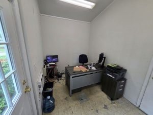 Extra Space Storage - 6810 - Summerville - 1217 Central Ave - Photo 5