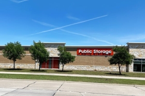 Public Storage - Garland - 2404 E Centerville Rd