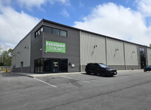 Extra Space Storage - 2098 - Fort Wayne - W Main St - Photo 6