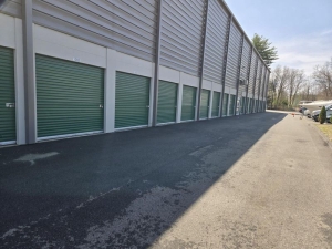 Extra Space Storage - 6849 - Springfield - Saint James Ave - Photo 2