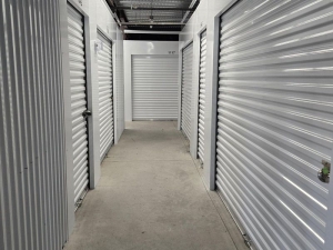 Extra Space Storage - 6849 - Springfield - Saint James Ave