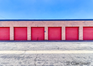 CubeSmart Self Storage - CA Visalia South Lovers Lane