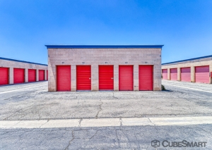 CubeSmart Self Storage - CA Visalia South Lovers Lane - Photo 6