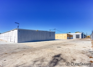 CubeSmart Self Storage - 4717 Strack Road - TX - Photo 6