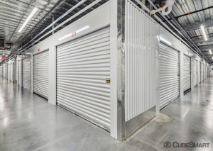 CubeSmart Self Storage VA Portsmouth Effingham St - Photo 8