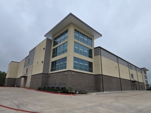 Extra Space Storage - 6184 - Sugar Land - Sugar Park Ln - Photo 2