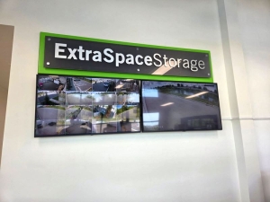 Extra Space Storage - 6898 - Venice - Times Cir - Photo 6