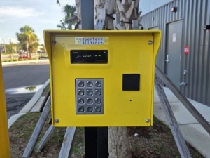 Extra Space Storage - 6898 - Venice - Times Cir - Photo 4