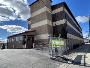 Extra Space Storage - 6861 - Woburn - Salem St - Photo 6