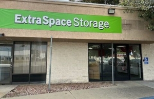 Extra Space Storage - 6862 - Walnut - Fairway Dr