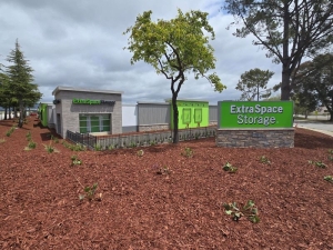 Extra Space Storage - 6474 - Watsonville - Nielson St - Photo 2