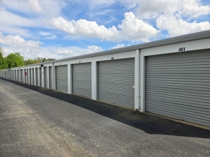 Extra Space Storage - 6816 - Huntersville - Beatties Ford Rd - Photo 2