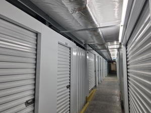 Extra Space Storage - 6806 - Fairview - Charlotte Hwy - Photo 5